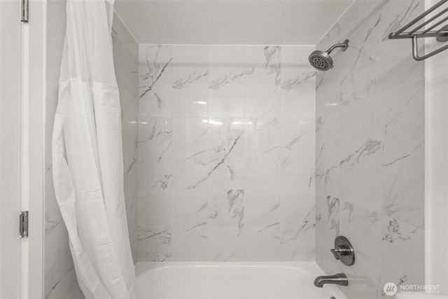 18300 8TH AVE NE, Shoreline, WA 98155