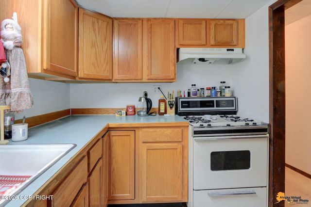 732 N Bliss Street, Anchorage, AK 99508