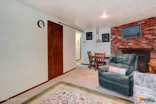 732 N Bliss Street, Anchorage, AK 99508