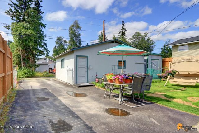 732 N Bliss Street, Anchorage, AK 99508