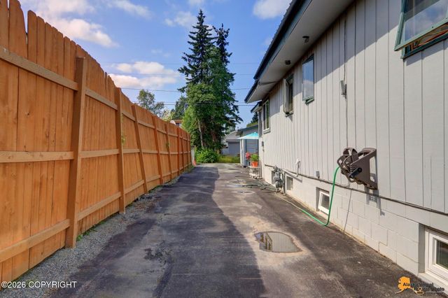 732 N Bliss Street, Anchorage, AK 99508
