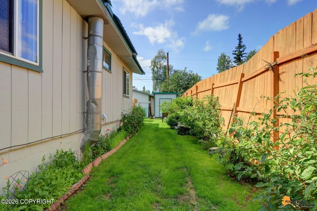 732 N Bliss Street, Anchorage, AK 99508