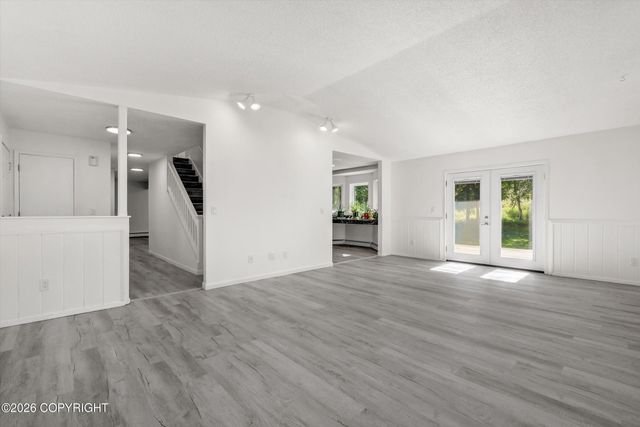 12530 Freitag Circle, Anchorage, AK 99516