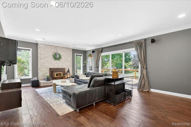 20909 Dundee Drive, Novi, MI 48375