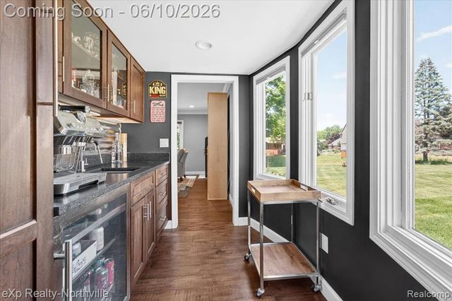 20909 Dundee Drive, Novi, MI 48375