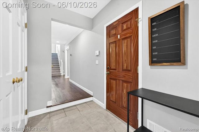 20909 Dundee Drive, Novi, MI 48375