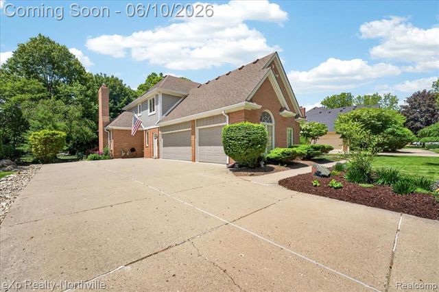 20909 Dundee Drive, Novi, MI 48375
