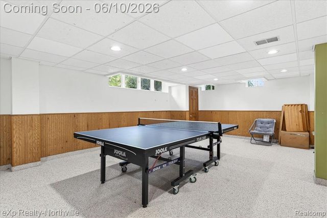 20909 Dundee Drive, Novi, MI 48375
