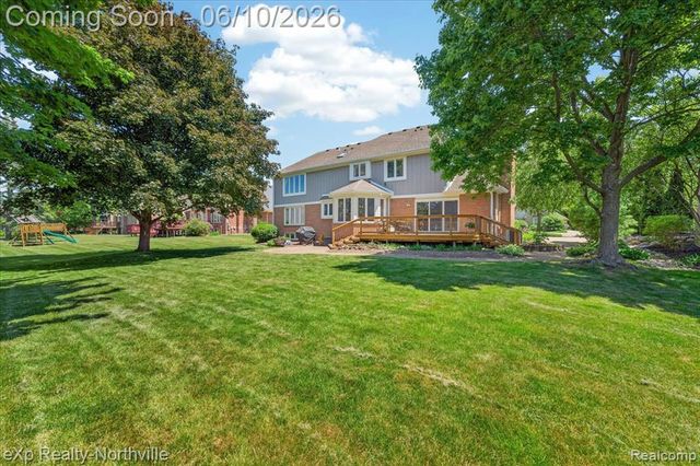 20909 Dundee Drive, Novi, MI 48375
