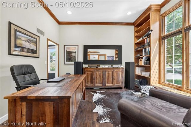 20909 Dundee Drive, Novi, MI 48375