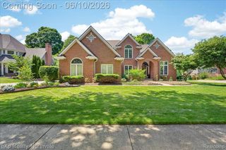 20909 Dundee Drive, Novi, MI 48375