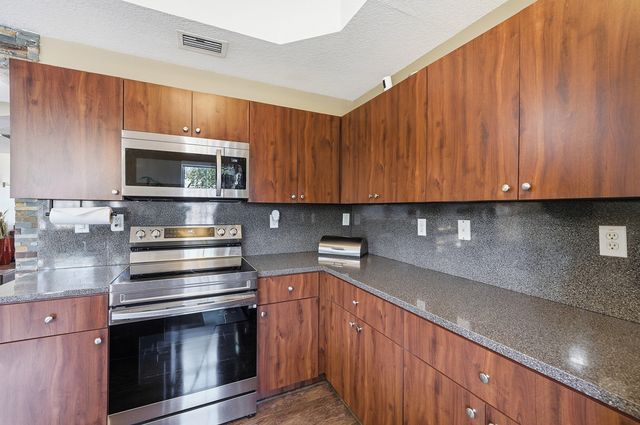 5825 Siena Lane, Hollywood, FL 33021