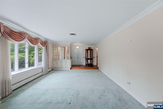 249 River Drive, Elmwood Park, NJ 07407