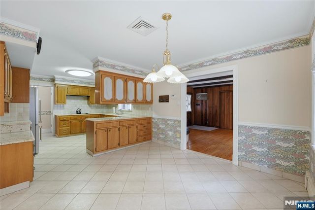 249 River Drive, Elmwood Park, NJ 07407