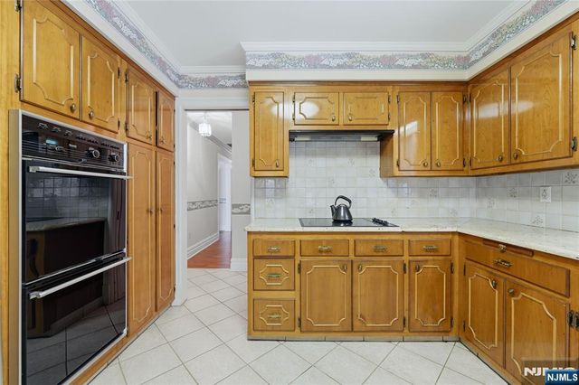 249 River Drive, Elmwood Park, NJ 07407