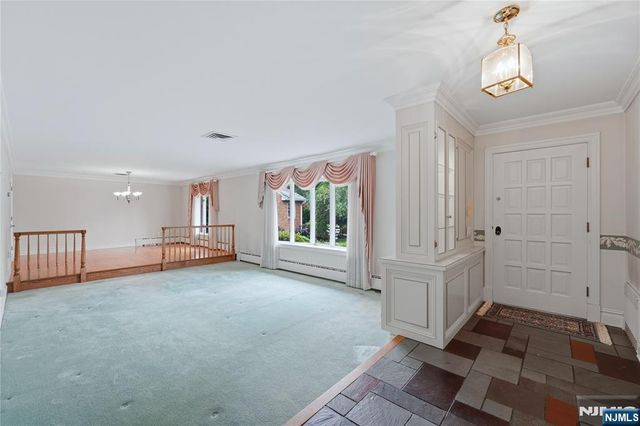 249 River Drive, Elmwood Park, NJ 07407