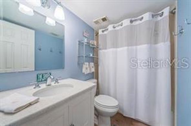 6294 BAHIA DEL MAR CIRCLE 103, St Petersburg, FL 33715