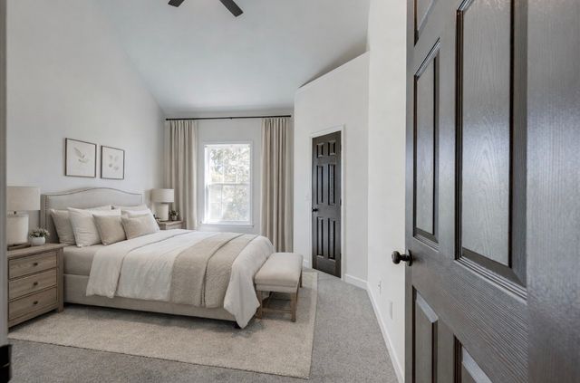 1002 McKenna Dr, Thompsons Station, TN 37179