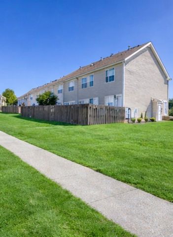 1002 McKenna Dr, Thompsons Station, TN 37179