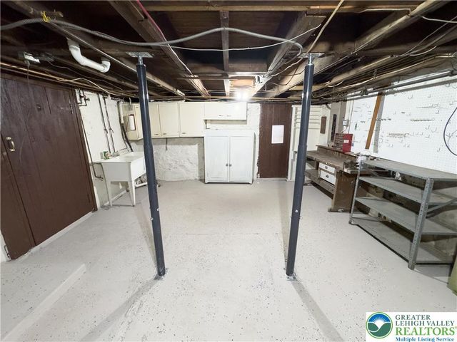67 Long Run Road, Lehighton Boro, PA 18235