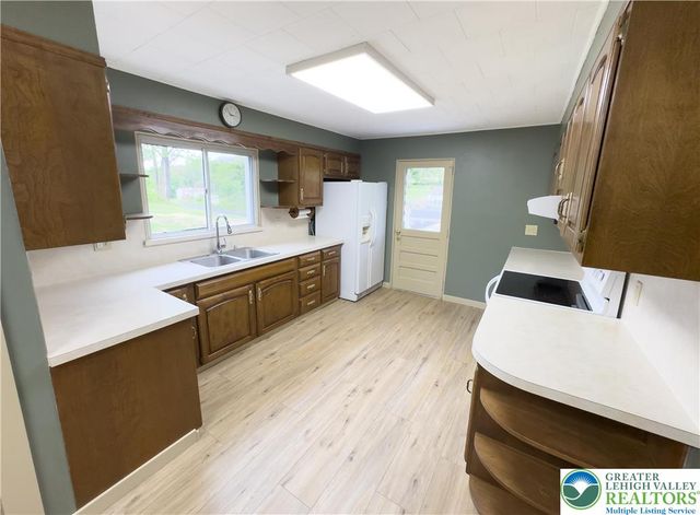 67 Long Run Road, Lehighton Boro, PA 18235