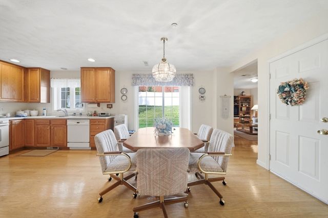 53 River 505, Billerica, MA 01821