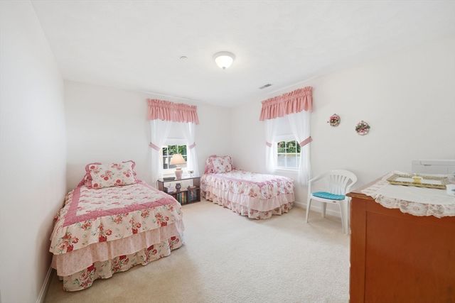 53 River 505, Billerica, MA 01821