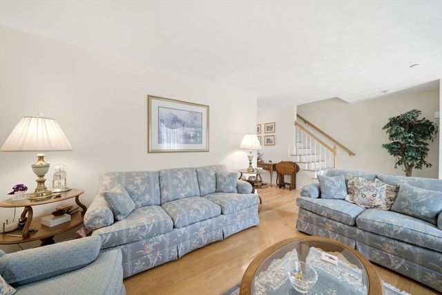 53 River 505, Billerica, MA 01821