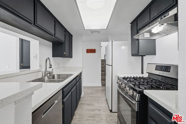 11015 Morrison Street 205, Los Angeles, CA 91601