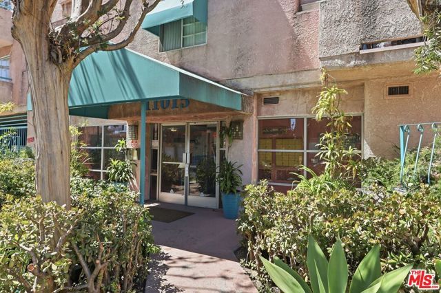 11015 Morrison Street 205, Los Angeles, CA 91601