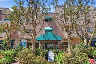 11015 Morrison Street 205, Los Angeles, CA 91601