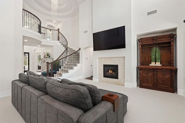 13018 Wintery Tide Drive, Texas City, TX 77568