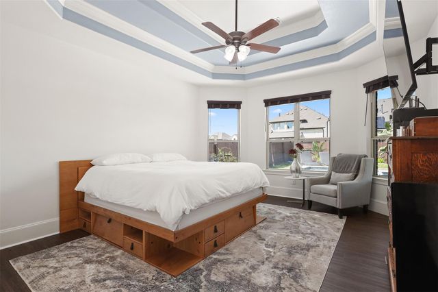 13018 Wintery Tide Drive, Texas City, TX 77568