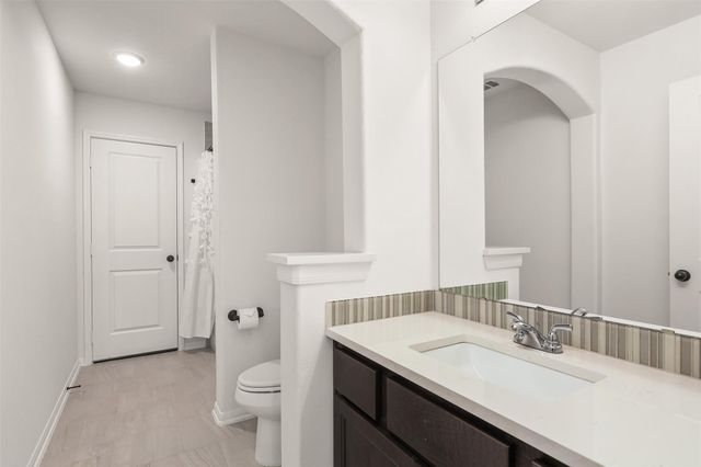 13018 Wintery Tide Drive, Texas City, TX 77568