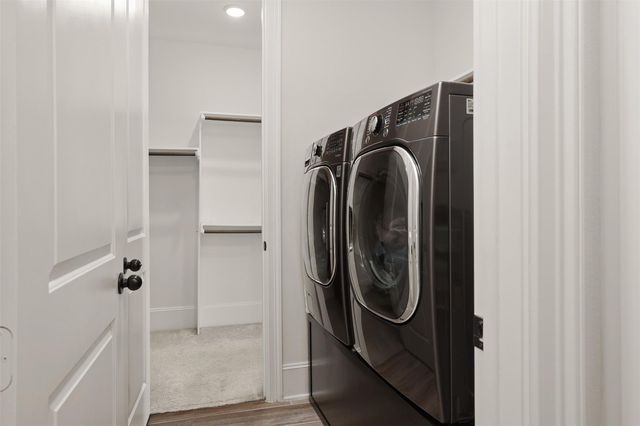 13018 Wintery Tide Drive, Texas City, TX 77568