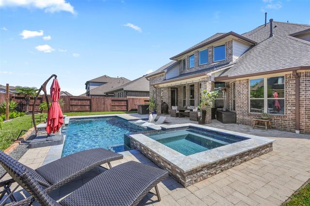 13018 Wintery Tide Drive, Texas City, TX 77568