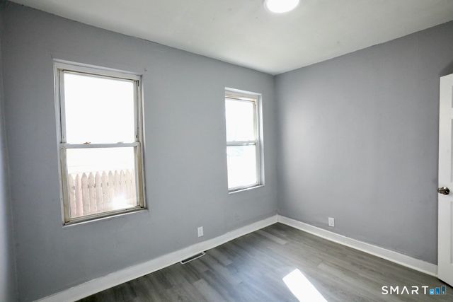 156 Poplar Street 1, New Haven, CT 06513