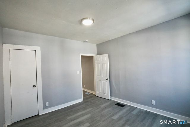 156 Poplar Street 1, New Haven, CT 06513