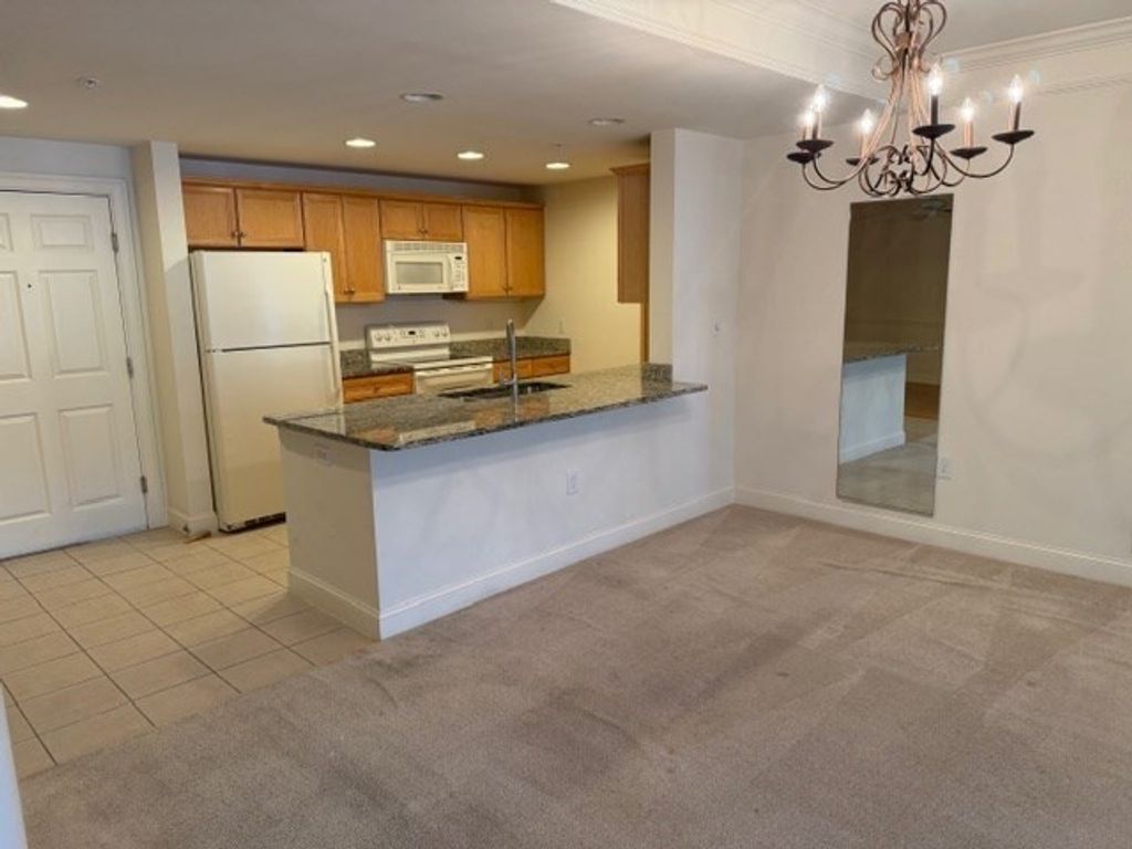 1214 Emerald Court 1214, Tewksbury, MA 01876