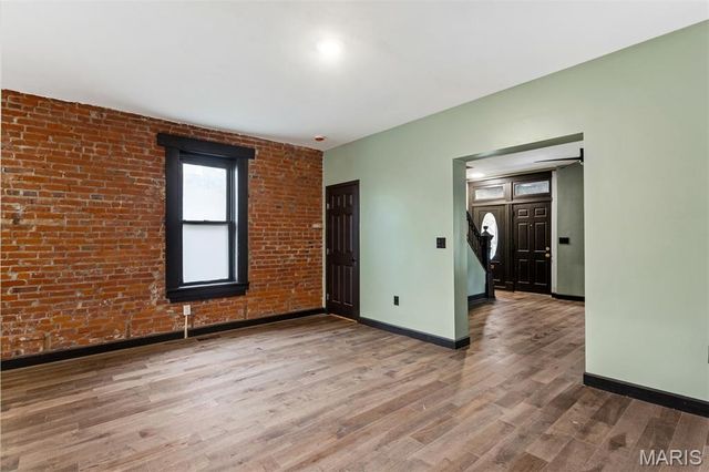 4402 Arco Avenue, St Louis, MO 63110