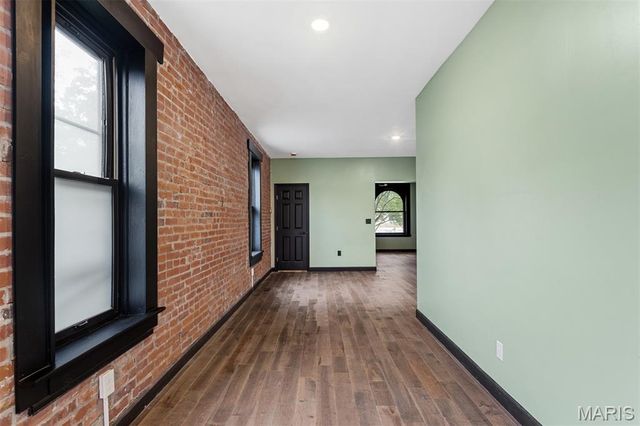 4402 Arco Avenue, St Louis, MO 63110