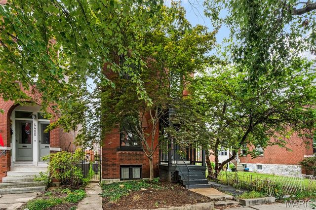 4402 Arco Avenue, St Louis, MO 63110