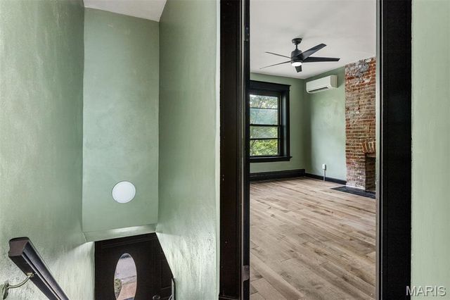 4402 Arco Avenue, St Louis, MO 63110