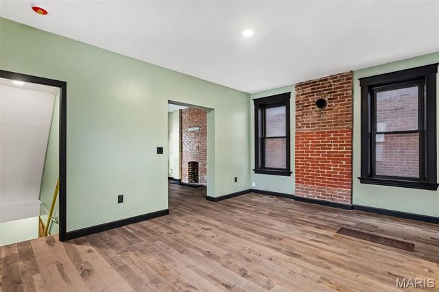 4402 Arco Avenue, St Louis, MO 63110