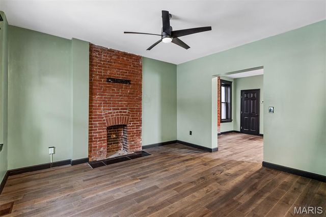 4402 Arco Avenue, St Louis, MO 63110