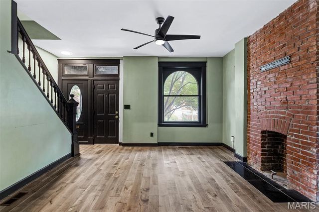 4402 Arco Avenue, St Louis, MO 63110