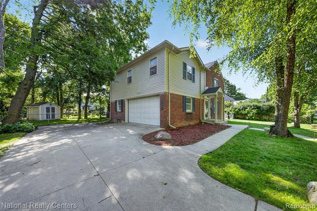 1905 Steere Place, Ann Arbor, MI 48104