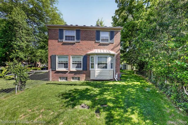 1905 Steere Place, Ann Arbor, MI 48104
