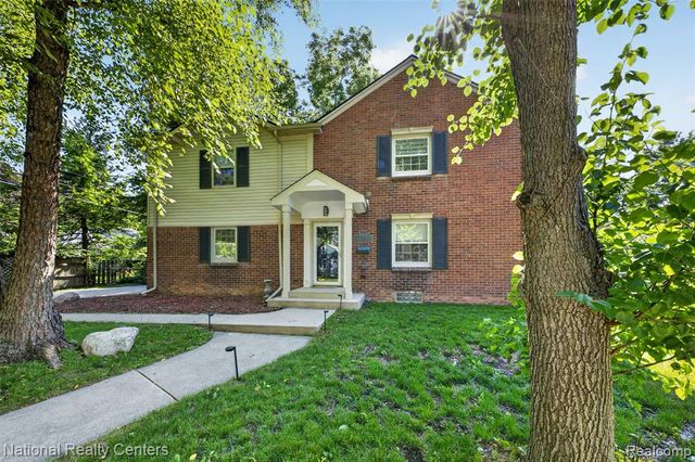 1905 Steere Place, Ann Arbor, MI 48104