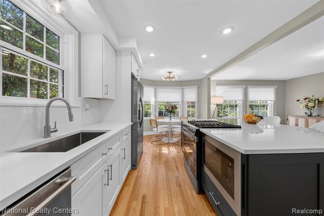 1905 Steere Place, Ann Arbor, MI 48104